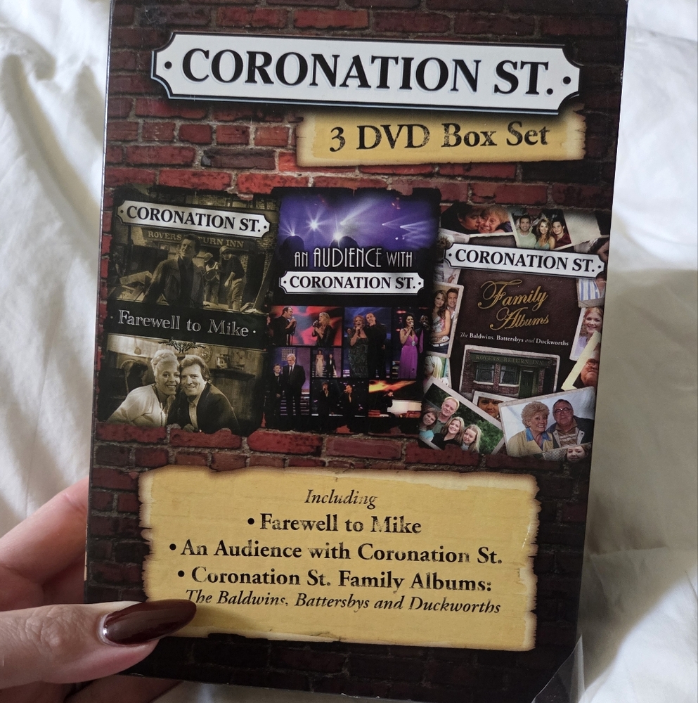Coronation Street 3 DVD Box Set 2005